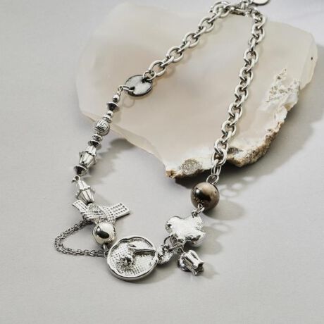 [^ԁF97904808]CpNĝp[cۓIȃlbNXI006J[p[p[cg^Cvp[p[c𒆐SɊÂ߂Ȉۂ̃p[cނgݍ킹ă{[Ă܂B̂jbPJ[ƃubNjbPJ[gݍ킹Ă܂B106J[^[RCYp[cg^CvlCeBuYGȑgݍ킹B̂jbPJ[̃bLɁuni݂jv邱ƂŃp[c̍aɁunv荞ݒNpVo[ANZ̗lȃBe[ŴۂɁBTCY\ȃ`F[tŕLɒp܂B006J[EEE49`54cmΉ106J[EEE48D5`53D5cmΉX^CÕANZgƂȂlbNXɎdグĂ܂BS̓ВtŃMtg^v[gɂIXXłB| BRAND CONCEPT |𒴂ĎxgfBViȃACex[XɁAA\rSƃXg[g̎RȔzA{Ǝ̃~bNXX^CĂ܂ByCɂȂ鏤i͂Cɓo^XXzîCɓo^ĂJ[̍ēגʒmAXg1_AZ[̒ʒmm点܂BuĥCɓo^ViēׂȂǁAuh̏󂯎邱Ƃł܂BƖ̊֌WɂAۂFČꍇ܂B܂Ap\REX}[gtHȂǂ̊ɂA኱iƉ摜̃J[قȂꍇ܂B