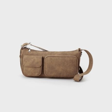 [^ԁF97904304]yfށzvgpĂ܂BJ[ɂĕ\ʂقȂ܂Bi019ubNJ[jƒ悢bV[VINTAGEvgpi142uEJ[jgh̃kobNvgpBX^CÕANZgɁByfUCzgh̃_u|Pbg̉^V_[obOB|Pbg̕Б́utbvdlvAЕ́uZIPdlv̈قȂfUC̃|Pbg|CgBV_[͐炵dlACpNĝ郁^obNngdlɎdグĂ܂B炵ӏ肷lɃobNɃ[vt[\łB|E΂ߊ|\Ȓɒ邱Ƃł܂BCɓ̃`[ȂǂtuDJtvBjZbNXłg܂BydlzE|PbgF~1 O~2| BRAND CONCEPT |𒴂ĎxgfBViȃACex[XɁAA\rSƃXg[g̎RȔzA{Ǝ̃~bNXX^CĂ܂ByCɂȂ鏤i͂Cɓo^XXzîCɓo^ĂJ[̍ēגʒmAXg1_AZ[̒ʒmm点܂BuĥCɓo^ViēׂȂǁAuh̏󂯎邱Ƃł܂BƖ̊֌WɂAۂFČꍇ܂B܂Ap\REX}[gtHȂǂ̊ɂA኱iƉ摜̃J[قȂꍇ܂Bd:395g