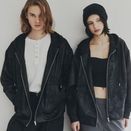 [^ԁF17034108]ꖇŃL}郔Be[Wvg̃p[J[yfUCztbgŃLCڂȈۂƒ݊̃_{[fނgpĂ܂BBe[WCNȃvg{Ă܂ByfUCzBe[WH{悤ȃvg̃Wbvp[J[BJWAȈۂ̃p[J[tbgŔȑfނɃvg{ƂŃLC߂ȈۂꖇɎdオ܂BfjXbNX܂ŕL{gXɂ킹Ă܂BI[o[TCYVGbgőЂL݌vłARpNgȏ䊴ɎdグĂ܂BydlzE|PbgFO~2yTCYz01TCYiSjF160`170cm02TCYiMjF165`175cm03TCYiLjF170`180cmW̌^ɂڈɂȂ܂B| BRAND CONCEPT |𒴂ĎxgfBViȃACex[XɁAA\rSƃXg[g̎RȔzA{Ǝ̃~bNXX^CĂ܂ByCɂȂ鏤i͂Cɓo^XXzîCɓo^ĂJ[̍ēגʒmAXg1_AZ[̒ʒmm点܂BuĥCɓo^ViēׂȂǁAuh̏󂯎邱Ƃł܂BƖ̊֌WɂAۂFČꍇ܂B܂Ap\REX}[gtHȂǂ̊ɂA኱iƉ摜̃J[قȂꍇ܂B