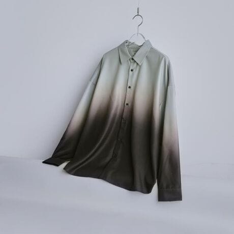 [^ԁF17084400]yfށzeƂ򊴂̂|GXecCfނ̗pĂ܂Bg~͂̐nłByfUCzTbƂgI[o[VGbg̃VcB1g͂AWPbg̃Ci[܂ŕLg܂B2p^[̃fUCy݂A\[gVcBi001E019E023J[jɗ̊̂XNGAv[gvgꂽVcłBVvŎg₷Ã|Cgۗ܂Bi112E119E143E194J[jɂăOf[V{ꂽVcBZW̐Fωy݂ꖇBLC߃XbNXƂ̃X^COXXłByTCYz01TCYiSjF160`170cm02TCYiMjF165`175cm03TCYiLjF170`180cmW̌^ɂڈɂȂ܂| BRAND CONCEPT |𒴂ĎxgfBViȃACex[XɁAA\rSƃXg[g̎RȔzA{Ǝ̃~bNXX^CĂ܂ByCɂȂ鏤i͂Cɓo^XXzîCɓo^ĂJ[̍ēגʒmAXg1_AZ[̒ʒmm点܂BuĥCɓo^ViēׂȂǁAuh̏󂯎邱Ƃł܂BƖ̊֌WɂAۂFČꍇ܂B܂Ap\REX}[gtHȂǂ̊ɂA኱iƉ摜̃J[قȂꍇ܂B