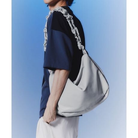 [^ԁF97901329]yfށzJ[ɂăVZeBbNU[ƃiCA|GXeIł܂ByfUCzV_[xgi邱ƂŁANVNVƂڂɂĂ2WAYfUCB悢TCYŕiĝ₷́BydlzE|PbgF~3EA4TCY[| BRAND CONCEPT |𒴂ĎxgfBViȃACex[XɁAA\rSƃXg[g̎RȔzA{Ǝ̃~bNXX^CĂ܂ByCɂȂ鏤i͂Cɓo^XXzîCɓo^ĂJ[̍ēגʒmAXg1_AZ[̒ʒmm点܂BuĥCɓo^ViēׂȂǁAuh̏󂯎邱Ƃł܂BƖ̊֌WɂAۂFČꍇ܂B܂Ap\REX}[gtHȂǂ̊ɂA኱iƉ摜̃J[قȂꍇ܂Bd:350g