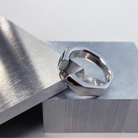 [^ԁF97904804]yfށz^イ̂jbPJ[J[ɂăfUCقȂ܂B006J[Fv[106J[FʁyfUCzuԁvfUCɎAꂽ͋CɎdグOBuXL}vʂƁA̔ΆuciKvʂ̗Ƃɕ\ƂĎgpł2WAYdlB006J[Fv[^CvԂfUC̃v[fUCBXL}ӏؚɂȂȂ悤ɂČ݂Ă܂BTCY17106J[FʃO^CvԃfUC𑽖ʂɂȂ悤Ɏdグ鎖ŁA悭˂茳؂₩ȈۂɎdグĂ܂BTCY17S̓ВtŃMtg^v[gɂIXXłB| BRAND CONCEPT |𒴂ĎxgfBViȃACex[XɁAA\rSƃXg[g̎RȔzA{Ǝ̃~bNXX^CĂ܂ByCɂȂ鏤i͂Cɓo^XXzîCɓo^ĂJ[̍ēגʒmAXg1_AZ[̒ʒmm点܂BuĥCɓo^ViēׂȂǁAuh̏󂯎邱Ƃł܂BƖ̊֌WɂAۂFČꍇ܂B܂Ap\REX}[gtHȂǂ̊ɂA኱iƉ摜̃J[قȂꍇ܂B