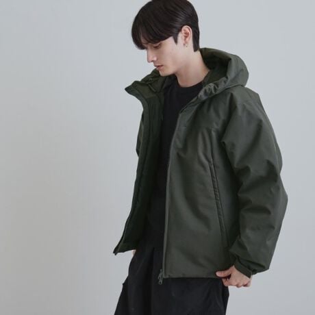 [^ԁF17054125]yfށzȂ₩ȃ|GXefނgpĂ܂Bh^H{@\u]B}bgȎƒ悭_炩ȎłBȂɂ̓TCNȂSUGENROgpĂ܂ByfUCzXeb`ł킢VvȃfUCBt[h̃h[R[h́AXbLƎdグׂɂēɐ݌vAR[hŏ̃p[cɁB͒\ȃ^udlBʃe[v邱ƂŁAjbgȂǂ̈yĂ܂BTCh̃|Pbg̓O[u}t[₷傫ߐ݌vBt@Xi[𓋍ڂ邱Ƃŗh~ʂBɂ̓h[R[hA̒͂A̐NyĂ܂BydlzE|PbgF~2 ~2EnyTCYz01TCYiSjF160`170cm02TCYiMjF165`175cm03TCYiLjF170`180cmW̌^ɂڈɂȂ܂B| BRAND CONCEPT |𒴂ĎxgfBViȃACex[XɁAA\rSƃXg[g̎RȔzA{Ǝ̃~bNXX^CĂ܂ByCɂȂ鏤i͂Cɓo^XXzîCɓo^ĂJ[̍ēגʒmAXg1_AZ[̒ʒmm点܂BuĥCɓo^ViēׂȂǁAuh̏󂯎邱Ƃł܂BƖ̊֌WɂAۂFČꍇ܂B܂Ap\REX}[gtHȂǂ̊ɂA኱iƉ摜̃J[قȂꍇ܂Bd:1050g(TvTCY)