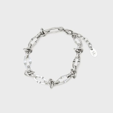 [^ԁF97904803]yfށzXeX|yfUCzuGȃ`F[vƂӖ́uElaborate ChainiG{Cg`F[jvfUCBό`̃_Cp[cƊۃJGɑgݍ킹ꂽÂ`F[̃uXbgBu⏝ɋAϐFÂ炢v̂̃XeXfނgpĂ܂B悢Xg[g[hYfUCX^CÕANZgɁB3cm̃AWX^[`F[t17D5`20D5cm܂Œ\Ȃ̂ŁAɁu҂vu߁vɂpłAD݂ɍ킹Ē\B܂AVcJbg\[Ȃǂ̗m̏ォtۂɂ֗łB17D5`20D5cm܂Œ\ߋiJjJj[`AWX^[`F[[ 55cmitkSv[gjAWX^[`F[ 5cmS̓ВtŃMtg^v[gɂIXXłB| BRAND CONCEPT |𒴂ĎxgfBViȃACex[XɁAA\rSƃXg[g̎RȔzA{Ǝ̃~bNXX^CĂ܂ByCɂȂ鏤i͂Cɓo^XXzîCɓo^ĂJ[̍ēגʒmAXg1_AZ[̒ʒmm点܂BuĥCɓo^ViēׂȂǁAuh̏󂯎邱Ƃł܂BƖ̊֌WɂAۂFČꍇ܂B܂Ap\REX}[gtHȂǂ̊ɂA኱iƉ摜̃J[قȂꍇ܂B