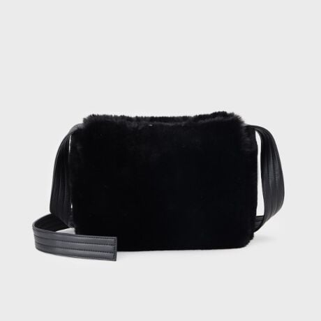 [^ԁF97904339]yfށzJ[ɂĈقȂfނgpĂ܂B019ubNJ[^052O[WJ[FȂ₩̃\tgX[XgpĂ܂B119ubNJ[^144uEJ[FȂ߂炩Ŗё߂̃tFCNt@[gpĂ܂BgVINTAGEYfނłByfUCzgh́upebhlߕEȂƂӖvobOBu݃{^vŒ肵Ăڂ݂u{^^teBOdlvŃNbV̗lɎdグĂ܂BVINTAGEYȂ߂炩ȃtFCNt@[ƁAȂ₩̃X[XvfނgpĂ܂BA5TCYۂTCYB{̂̃t@Xi[́uȉ~~jJridlvŁAD݂̃`[tƃJX^\łBXeb`̑߂̃V_[Ɋ|ۂɃANZgɂȂfUCB|΂ߊ|ǂΉ\łB̓t@Xi[|Pbgƃ_u|PbgBX^CÕANZgɂȂobOłBydlzE|PbgF~3| BRAND CONCEPT |𒴂ĎxgfBViȃACex[XɁAA\rSƃXg[g̎RȔzA{Ǝ̃~bNXX^CĂ܂ByCɂȂ鏤i͂Cɓo^XXzîCɓo^ĂJ[̍ēגʒmAXg1_AZ[̒ʒmm点܂BuĥCɓo^ViēׂȂǁAuh̏󂯎邱Ƃł܂BƖ̊֌WɂAۂFČꍇ܂B܂Ap\REX}[gtHȂǂ̊ɂA኱iƉ摜̃J[قȂꍇ܂Bd:335g(TvTCY)