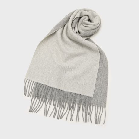 [^ԁF97904201]tkDTAKEO KIKUCHIŐlC̃JV~100̃}t[yfށz肯̂ȂsAJV~100gpĂ肵}t[BC܂񂾂ӂƂ_炩ȎA񌳂gݍ1łBJV~Ȃł͂̃k̂ǎȕ\͂łByfUCznŃVvɂ܂Ƃ߂A\ŐFςo[Vu^CvłACɍ킹Ďg\łBtW̃J[͗ʂ̃J[ɂ邱ƂŃX^CÕANZgɁBx[VbNȂFɉAX^CÕANZgɂȂJ[܂ł𑵂LxȃoG[VghɍEȂfUCł̂ŒgĂ܂BVvȃfUĈ߁AJWAłȂrWlXV[ɂgIItpACeBjZbNXłgpfUCł̂ŁANX}Xãv[g^MtgEɂIXXłB| BRAND CONCEPT |𒴂ĎxgfBViȃACex[XɁAA\rSƃXg[g̎RȔzA{Ǝ̃~bNXX^CĂ܂BƖ̊֌WɂAۂFČꍇ܂B܂Ap\REX}[gtHȂǂ̊ɂA኱iƉ摜̃J[قȂꍇ܂B