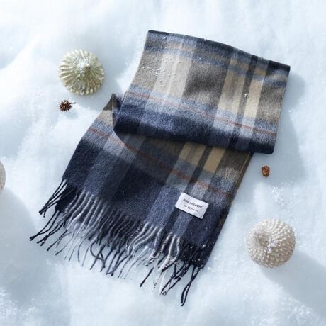 [^ԁF97904204]tkDTAKEO KIKUCHIŐlC̃JV~100̃}t[yfށz肯̂ȂsAJV~100gpĂ肵}t[BC܂񂾂ӂƂ_炩ȎA񌳂gݍ1łBJV~Ȃł͂̃k̂ǎȕ\͂łByfUCz_[Nɂ܂Ƃ܂肪ȏH~R[fɐFvXAƂƗ͋C̃`FbN|CgłBghɍEȂfUCł̂ŒgĂ܂BVvȃfUĈ߁AJWAłȂrWlXV[ɂgIItpACeBjZbNXłgpfUCł̂ŁANX}Xãv[g^MtgEɂIXXłB| BRAND CONCEPT |𒴂ĎxgfBViȃACex[XɁAA\rSƃXg[g̎RȔzA{Ǝ̃~bNXX^CĂ܂BƖ̊֌WɂAۂFČꍇ܂B܂Ap\REX}[gtHȂǂ̊ɂA኱iƉ摜̃J[قȂꍇ܂B