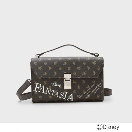 [^ԁF97905319]D]̃fBYj[JvZRNV̑5eBzf[V[YtɂāA҂ȃACe܂BȂɂVѐSvXobOByfށzTtBA[mvgpĂ܂Bx[XF̓CNWFbgvgyfUCzu@g̒qvƁuقṽmOfUCŎdグtbvnhV_[obOBtgɂ́wFANTASIAxtkDTAKEOKIKUCHIIWiSƉp̃vg{ANZgɁBnɂ́u߂@̖vvgBmoꂷxɁwFANTASIAx̐EςɐZfUCBydlzE|PbgFO~1 ~2| BRAND CONCEPT |𒴂ĎxgfBViȃACex[XɁAA\rSƃXg[g̎RȔzA{Ǝ̃~bNXX^CĂ܂ByCɂȂ鏤i͂Cɓo^XXzîCɓo^ĂJ[̍ēגʒmAXg1_AZ[̒ʒmm点܂BuĥCɓo^ViēׂȂǁAuh̏󂯎邱Ƃł܂BƖ̊֌WɂAۂFČꍇ܂B܂Ap\REX}[gtHȂǂ̊ɂA኱iƉ摜̃J[قȂꍇ܂Bd:395g(TvTCY)