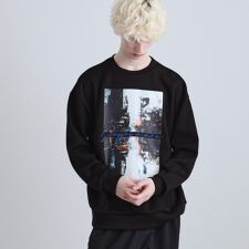 アーバングラフィックブラシ刺繍長袖Tシャツ