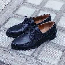 デッキシューズ