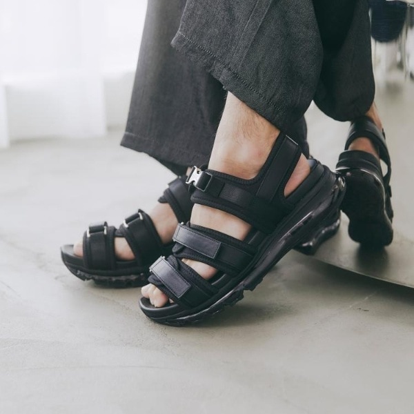 [�}���C]�y�g��4cm����I�zVOLUME SOLE �A�\�[�g�X�j�[�J�[�T���_���{�����[���\�[���N���A�\�[���n�C�\�[���X�j�[/�e�B�[�P�[ �^�P�I�L�N�`�itk.TAKEO KIKUCHI�j �u���b�N�i019�j