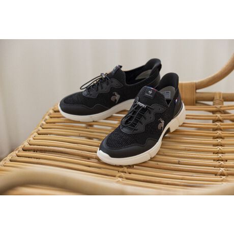 [^:QL3XJC01BK]Ȑƈ萫ɂAVojOX^CB wCh݌v(3E)xłƂSnȂAX^CbVȃVGbgɎdグĂ܂BAbp[͏_炩ɃtBbgjbgdlŁAjbgɂ邱ƂŁApV[L܂B(hł͂܂B)V[[X͒EȒPȃh[R[ht̃oW[[X̗pB܂AƗ鑫ꂵ₷̌`ɂ܂B\[͑_ȃXbgƂƂɁATPUVN\ɂ邱ƂŁAȐƕs̑̔Pl萫őOɑOɍs悤ȗSnӎ܂BC\[ɂ͒ʋĈ鍂ނƒᔽނgݍ킹~bNXNbVC\[̗pBL@\tȂ̂|CgB ͂ / L@\