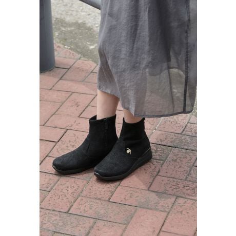 [^:LU5FBT85LZ]tF~jȃX^COɃtH[JXwq[Abvx݌v̌yʃtgAbvu[cX^CuLCS AWFvV[YBĥyʃ\[gpAEB^[烌C܂ŕLV[ɑΉfłBɐLk̂}eAgAKȗSnƏ_炩ȃtBbgǋ܂BC\[ւ͔ɂꂵME~MC\[̗pȂAL@\ڂĂ܂BGKgȃq[AbṽfUCƂӂƌySnIłBH̃t@bVɍ킹₷A~̊ɂΉł悤@\Iɂzꂽ݌ṽfB[XEB^[u[cłBpۂɔGKgȈۂ^fUCƁASnɂ݌v́ufUCRtH[gv𗼗lC̃X^CłB