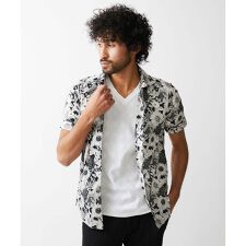 《日本製》フラワー柄半袖シャツ