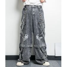 バックステージパス(backstagepass)のCHESTER B（チェスター ビー)チェーン付スタッズ ワイド カーゴパンツ