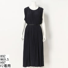 割線Iラインワンピースドレス