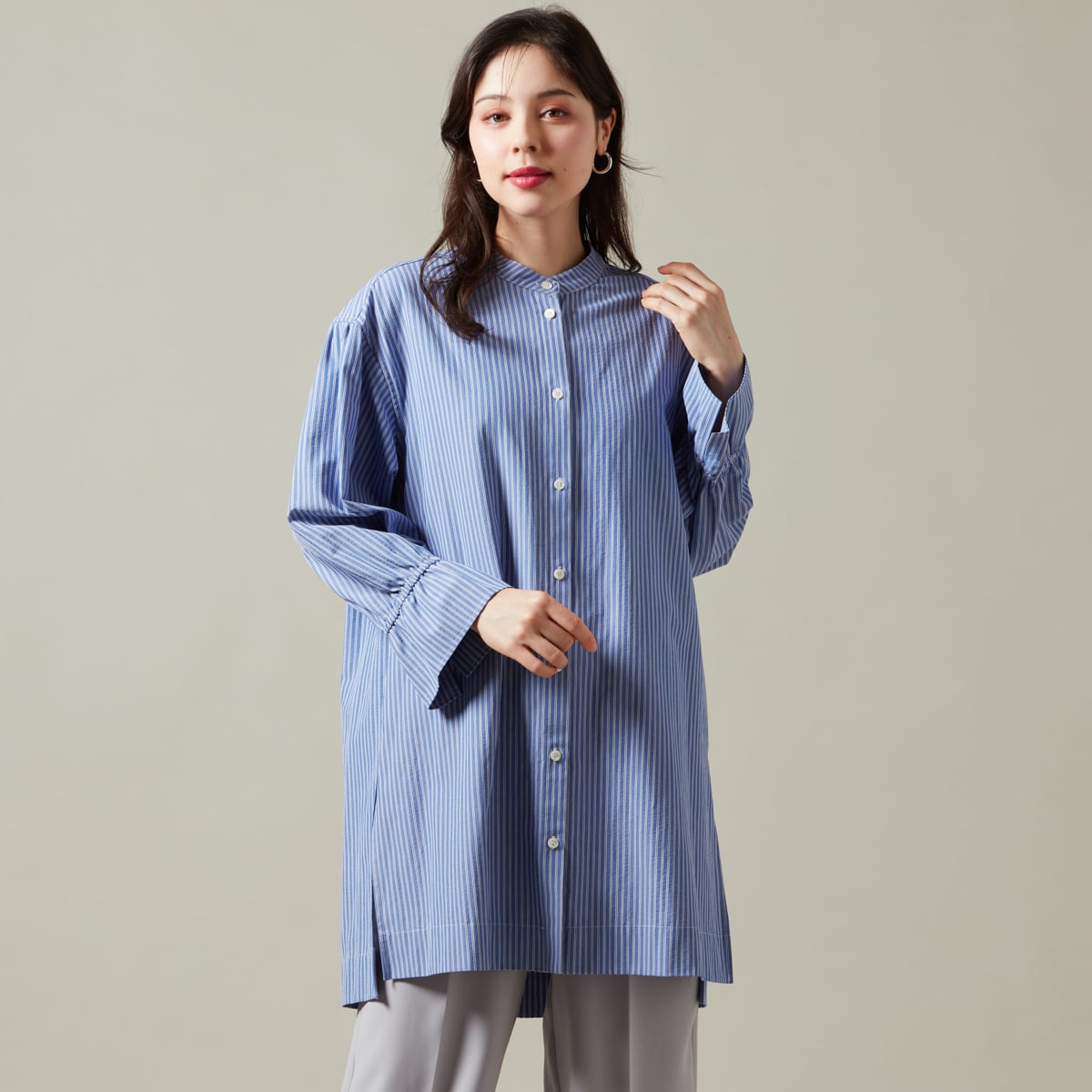 ラ・クープ（LACOUPE）/【シアサッカー地】ストライプノーカラーブラウス シアサッカー地】ストライプノーカラーブラウス | ラ・クープ(LACOUPE