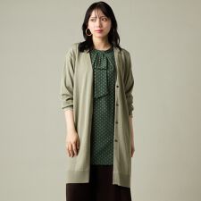 ラ・クープ(LACOUPE)の【洗える】V開きボタンロングカーディガン　【日本製】