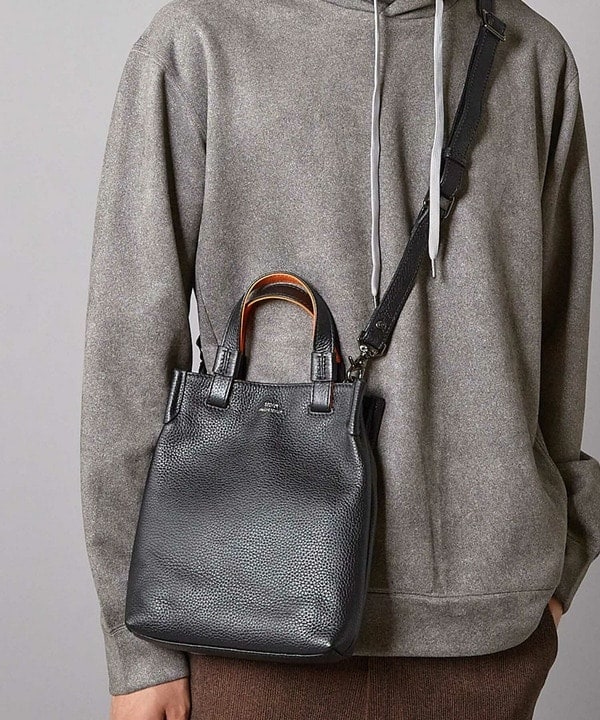 SEEKER/シーカー×UNIONSTATION別注】牛革ミニショルダーバッグ