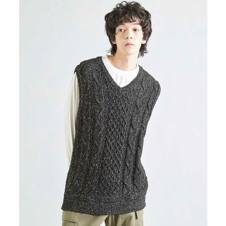 [^ԁFM0854FV002]gH~̃C[hɁAقǂ悢ANZgBhyfUCzElbvgpP[u҂VlbNxXgBEȂ̂ŃTVcAu]WPbgɍ݂₷fUCBEzCglbv肰ȂANZgƂȂA~̃AJeCXgoBE܂璅płAV[Y􂷂ACeByR[fBl[gzETVcɏd˂āAH炵C[hX^CɁBEu]WPbg̃Ci[ɍ߂΁AR[fBl[gɗ̊܂܂BEfjXbNXƂǂAJWA炫ꂢ߂܂ŕLBmodel:180cm size:L