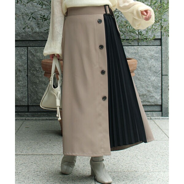 かわいいお仕事服フレアスカート