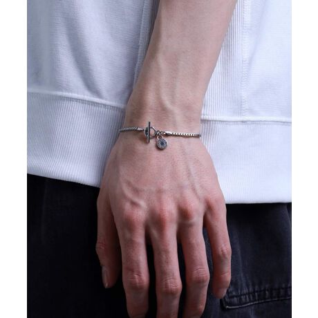 [^:03BR006ASV]yAM[Ή / T[WJXeXz܂܊C≷OKIꂽfUCƍוɂuXbgygLH-1hxl`AXLj[`F[uXbgzאgŃVvȃ`F[uXbgBߋ̃}eɂ͊┧̂悤ȃjAX{Ă܂BLION HEARTIWiRCp[cA|CgANZgɂȂP܂B͂߂ĒɈSȃT[WJXeXfނŐBLONX}XȂǂ̃MtgV[YɃyAANZv[gƂĂIXXłBTCYWJM SIZE@ˁ@肪ׂ߁`ʃTCŶqlɂ߁BL SIZE܂B[iԁF03BR006ASL]łBɂ߂ɒql肪KbVƂqlɂ߁Buh̃ACfeBeB𔽉fuhAT[WJXeXؖfލ󂪕KiɔfĂ܂Bׂ₩ȕËȂmÂsĂ܂BR[fBl[gVvȃTCY͈ڗAlXȃt@bVɑΉv܂Bp[J[AXEFbgAI[o[TCYgbvXȂǂ̃JWAX^CAZbgAbvAWPbgAVcȂǂ̂ꂢ߃X^CȂǁAlXȃR[fBl[gɍ킹₷ĝfUCłBT[WJXeXT[WJXeX͔ɗDAfC[[Xɂ҂ȑfށBAM[̕łgpĂ̂ŁApłȂv[gƂĂSĂIт܂B⊾ɂKтɂAϐFɂ̂ł̎ԂقƂǂ܂BBeX}[gtHEp\RȂǂ̃j^[ɂAʏƎ̐FقȂČꍇ܂BAM[ɋfނłAAM[̌͗lXȈׁA100%ȂƂ񑩂ł܂B\߂ByLH-1-GGC`-zu߂ĒANZT[CIn[głlɁvƂz琶܂ꂽAt@bVEX^CEV[I΂ȂfC[[XȃRNVByLION HEART-CIn[g-z1996N瑱hXeBbNuhBuhRZvǵwɕωꂸ VȉlςVFA ANZT[uhBxuh̗jCIn[g̃uhl[́Ap`[h1hThe Lion HeartedhɂȂŖÂꂽB`DŁAhȍsDވAsdSقǂ̔MS̎傾uqSvB̕ՓIȌhׂl̂悤ȑ݂ł葱AVѐS܂łYȂAl̒jɎxuhł肽AƂ肢߂āBƂĂ͂܂C|[gVo[WG[ZNgVbvƂāACO̐VifUCi[B̍i{ɏЉB܂hXeBbNuh̔@AIWiv_Ng̊JȂǁAYANZT[EB