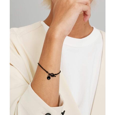 [^:03BR006BBL]yAM[Ή / T[WJXeXz܂܊C≷OKIꂽfUCƍוɂuXbgygLH-1hXLj[`F[uXbg/xl`A/ubNzאgŃVvȃ`F[uXbgBߋ̃}eɂ͊┧̂悤ȃjAX{Ă܂BLION HEARTIWiRCp[cA|CgANZgɂȂP܂B͂߂ĒɈSȃT[WJXeXfނŐBLONX}XȂǂ̃MtgV[YɃyAANZv[gƂĂIXXłBTCYWJL SIZE@ˁ@ɂ߂ɒql肪KbVƂqlɂ߁BM SIZE܂B[iԁF03BR006BBK]łB肪ׂ߁`ʃTCŶqlɂ߁Buh̃ACfeBeB𔽉fuhAT[WJXeXؖfލ󂪕KiɔfĂ܂Bׂ₩ȕËȂmÂsĂ܂BR[fBl[gVvȃTCY͈ڗAlXȃt@bVɑΉv܂Bp[J[AXEFbgAI[o[TCYgbvXȂǂ̃JWAX^CAZbgAbvAWPbgAVcȂǂ̂ꂢ߃X^CȂǁAlXȃR[fBl[gɍ킹₷ĝfUCłBT[WJXeXT[WJXeX͔ɗDAfC[[Xɂ҂ȑfށBAM[̕łgpĂ̂ŁApłȂv[gƂĂSĂIт܂B⊾ɂKтɂAϐFɂ̂ł̎ԂقƂǂ܂BBeX}[gtHEp\RȂǂ̃j^[ɂAʏƎ̐FقȂČꍇ܂BAM[ɋfނłAAM[̌͗lXȈׁA100%ȂƂ񑩂ł܂B\߂ByLH-1-GGC`-zu߂ĒANZT[CIn[głlɁvƂz琶܂ꂽAt@bVEX^CEV[I΂ȂfC[[XȃRNVByLION HEART-CIn[g-z1996N瑱hXeBbNuhBuhRZvǵwɕωꂸ VȉlςVFA ANZT[uhBxuh̗jCIn[g̃uhl[́Ap`[h1hThe Lion HeartedhɂȂŖÂꂽB`DŁAhȍsDވAsdSقǂ̔MS̎傾uqSvB̕ՓIȌhׂl̂悤ȑ݂ł葱AVѐS܂łYȂAl̒jɎxuhł肽AƂ肢߂āBƂĂ͂܂C|[gVo[WG[ZNgVbvƂāACO̐VifUCi[B̍i{ɏЉB܂hXeBbNuh̔@AIWiv_Ng̊JȂǁAYANZT[EB