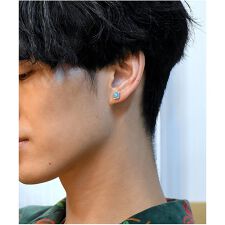 ピアスの位置はどこがいい おすすめや人気の位置と決め方 意味や名称まで ファッション通販 マルイウェブチャネル