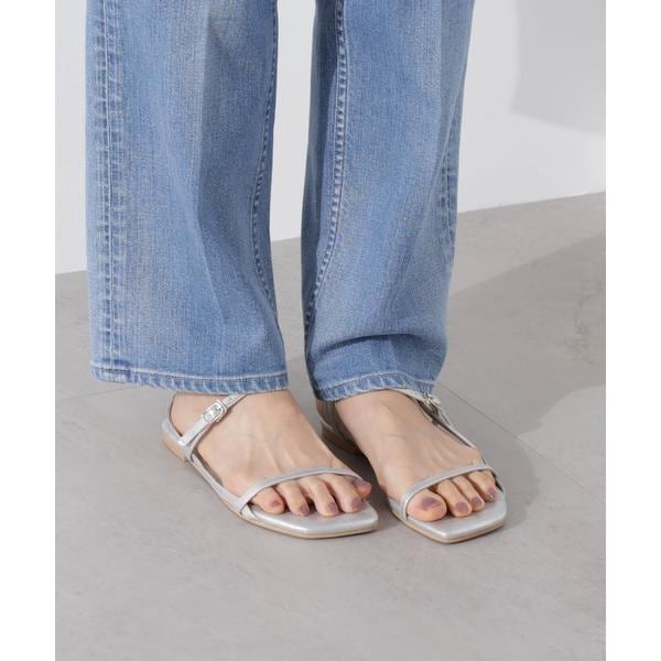 フラットスクエア グルカサンダル | フレディ＆グロスター