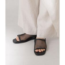 メッシュサンダル