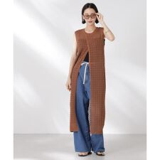 前後2wayダイヤ透かし柄ノースリーブニットワンピース