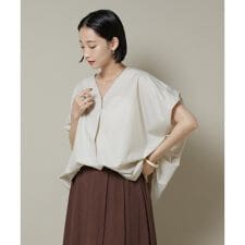 ナノユニバース(NANO universe)のドルマンワイドスキッパーブラウス
