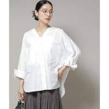 Vネックオーバーサイズシャツ