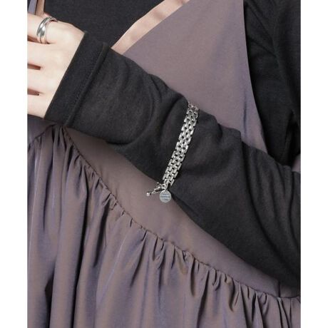 [^ԁF6715248073]݊̂Vo[̋Py2025 AWzPHILIPPE AUDIBERTitBbv I[fBx[jPhilippe Audibert(tBbv I[fBx[)̃uXbgB{[̂fUC͂Ŏ茳ɑ݊vXBVo[̋PN[ȕ͋CoĂ܂BfUCEfUĈ`F[`[tۓIȃACeE{[̂fUC͂Ŏ茳ɑ݊vXEgւ̂Jɂ͂Av[gɂ߁Ep̕ۑܕtfށE^JJ[WJEN[Ȉۂ^Vo[̋PV[YE6715246055@PHILIPPE AUDIBERT^Miller necklace S[J[iԁFBR6702 AR[J[J[yVo[z ARPHILIPPE AUDIBERT(tBbv@I[fBx[)fUCi[ŒƂ̃tBbvEI[fBx[tXEpɂ1989NɑnƂWG[uhBƓȊWave^ȂǂĂA|p̍j[NȃfUCWG[uhƂĈLɂȂ܂BNɂ킽tBbvEI[fBx[̏MƑńApREokAAjGXx[Ax[ENW[AXtXL[AJ[EK[tFhApETWF}Ƃ̑ȃ]Ƃ̃R{[VɂȂ܂ButXI@ׂv̋K͂ɒɋ[lꂽWG[́AgɂIuWFƂȂAIȓƗA[gƑRNVWJĂ܂B戵@̏íASĂ̍Hp̃AgGɂĐElɂĂЂƂЂƂJɍꂽłBׁ̈A傫̈ႢFႢȂǌ̍ꍇ܂͎̓łAsǕił͂܂̂ŗ\߂B܂Ai蒷yݒׂɂ́At́iAϕiAjAiN[Ȃǂ̉ϕijƂ̐ڐGBTvɂĎBeA̐sׁAۂɂ͂鏤iƎdlTCYقȂꍇ܂B\񎞂͐Y̓sA͂\莞Oシꍇ܂̂ŁA\߂B̓BeɂFقȂꍇ܂BF̓X^WI摜̐FQƂBCɓo^ŃACeQbgCɂȂACeCɓo^āAȂ̗~̃Xg쐬ITQbgāA肨y݂B