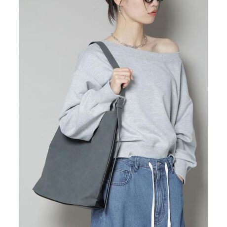 [^ԁF6735232303]ꂽX^CɓXNGAV_[obOy2025 AWzNANO universeiimEjo[XjVvŐꂽbNXiɉfV_[g[gobOBJWAɂȂ肪ȃg[gobOꂢ߂ȈۂɎdグĂ̂ŁAʋ΂x̂o|܂ŕL􂵂܂BfUCEYXNGAtHE炵vX׌̃V_[XgbvEʋ΂x̂o|܂Ŋ􂷂邫ꂢ߂ȃfUCE(t@Xi[AI[v)|PbgtfށEtFCNXG[hƃtFCNU[ّ̈fރRrE{̕ЖʂƌRɐFCɂȂÂ炢X[XgpJ[WJEx[VbNō킹₷ubNAx[W2FWJTCYE傫^т₷悢TCYTvɂĎBeA̐sׁAۂɂ͂鏤iƎdlTCYقȂꍇ܂B\񎞂͐Y̓sA͂\莞Oシꍇ܂̂ŁA\߂B̓BeɂFقȂꍇ܂BF̓X^WI摜̐FQƂB̏íAAEgbgX܂ł̎舵ɂȂ܂BړX܂ւ₢킹̍ۂ̓AEgbgX܂ւ肢v܂Bvp[X܂ł̎舵͂܂̂ŁAB̏i̓imEjo[XItBVTCgł̎\T[rX̑ΏۊOƂȂ܂̂ŁABCɓo^ŃACeQbg CɂȂACeCɓo^āAȂ̗~̃Xg쐬ITQbgāA肨y݂B