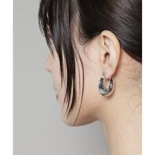 ナノユニバース(NANO universe)のボリュームフープピアス