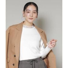 ナノユニバース(NANO universe)のホホバオイル加工チュールフリル付きランダムリブニット