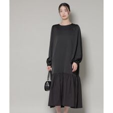 異素材切り替えギャザーサテンワンピース