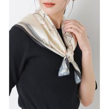 幾何柄スカーフ