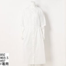 LACOUPE 立体レース刺繍ワンピース