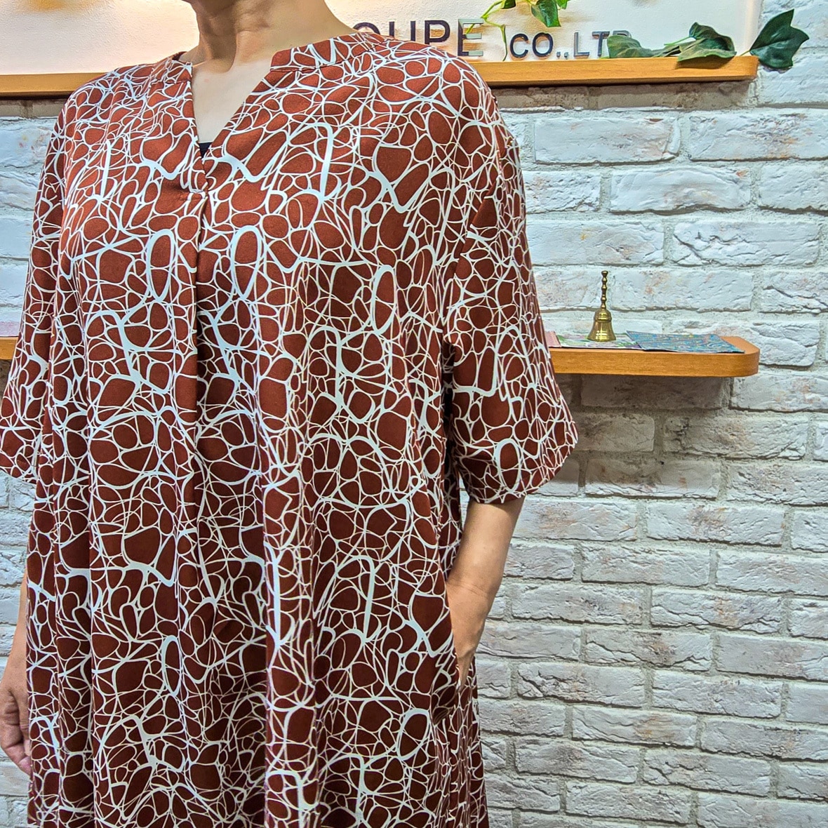 アル・ディ・ラ（AL DI LA）/[ 洗える ] シャーリングスコットンブラウス 洗える ] シャーリングスコットンブラウス | アル・ディ・ラ(AL DI LA