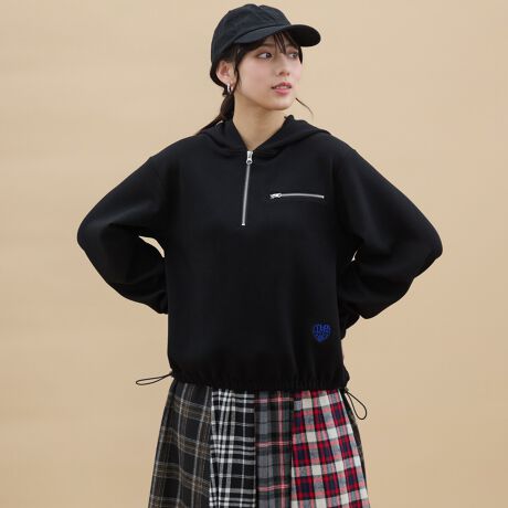 [^:7253909]H̗オɕ֗ȃp[J[Ñgh炵tgɃn[tZIPfUCꂽt[hp[J[łB1͂̂ƁAŰɃ^[glbNd˂At@Xi[JāÃCi[Ƃ݂悤ɂy߂ACełBقǗǂ݊̂_{[fނgpĂ̂ŁAقǂ悢򊴂ALCڂȃC[WŒpł̂ŁAl̏ɂ̓sb^łB悤ɒ߂A{gXɍ킹ď𒲐߂ł̂ŁAoX₷vI[o[łB̃|Cg̎hJ̓IWĩn[g^Ł@LOVERYDAY@SnǂɂȂ܂悤ɂƂӖ̃bZ[W߂܂B傫TCY@N[v@AfBRR[cocolare