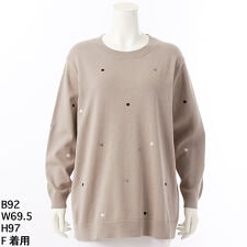【洗える】ドット刺繍ニット