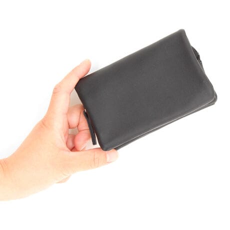 [^:57001]̂Ђɂ܂ARpNg2܂zBƂƎɓރX[X̖{vgpAgقǂɈ[܂㎿͂łB߃obO~j}Ȃoɂ҂̃TCYȂAzbNJƓɂ̓J[h|Pbg4ATu|Pbg2𑕔BDƏKꂼĂAڈȏ̎[͂ŃX}[gɊ􂵂Ă܂B