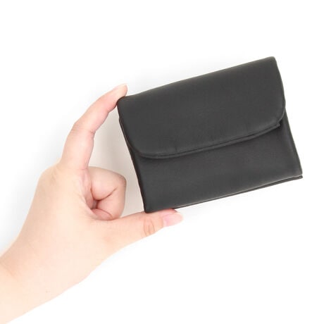 [^:57002]̂ЂTCYɋ@\Ƌlߍ񂾁A3܂fUC̃RpNgEHbgBƂƓރX[X̖{vA㎿o܂BȃobO|Pbgɂ܂₷AƂOoɂ҂BԂzbNJƁAɂ̓J[h|Pbg6ATu|Pbg2A~j|Pbg1AD[̎[́Bwʂ̏K̓zbNő傫JAgЂƖڂŌndlłB