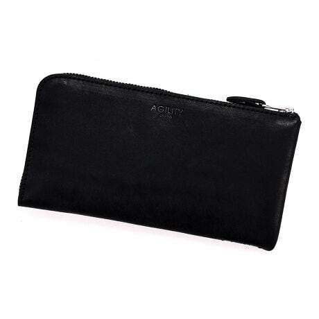 [^:0365-mr]yAGILITY affa(AWeB Abt@)z|bVLu|bVLvAGILITY̐lCRCP[Xu|bVṽg[\̂܂܈pfUĆuLzvłBK̂ނÂ܂ܗނƂłtI[vKꂪłBTCh̃}`ĖD킸ɐ܂邾ɂ邱ƂŁA{Xeb`̐@kAق1~D̃TCY܂B܂}`DȂƂŁAJƂɂӂƃ}`LAep[gւ̃ANZX₷Ă܂BK܂鉺̑wɂ̓J[hdȂȂ悤ɁAJ[h|Pbg͍ɍ㕔ɐݒu鎖ŒgĂL[v܂BJ[h|Pbg̓Xbgp邱ƂŁAʂȊvp[cȂVvɁBEy܂Bt@Xi[͒zɂ͒3ԃt@Xi[gp邱ƂŁA݂}܂Byvɂāz}S[XNb`HICU[C^ÃgXJ[iB|eEAEGSnɂVirgilio Conceria ArtigianaЁiBWIER`FAEAeBW[ijA\ʂ̃XNb`H̃V_[vłB@BWIЂ1961NɑnƂꂽ^i[łB gXJ[iB̓`IȁuX[oX^j@v̗p鐔Ȃ^i[1łB X[oX^j@Ƃ́Av𒷎Ԃƃ^jtɐZ@BԂƎԂĂ܂Avւ̕S͏ȂAv̓܂Ń^jtݍł߁AƂĂYȎdオɂȂ܂BƂẮAoPb^@̐A^j₵ŐdグAICvȂ̂ŁAgނقǂɖ킢[FɕωÂ鎩RȉoėAoNωiGCWOjłvłB\ʂ̓XNb`Hɂ肴^b`Ń}bgȈۂłAgނقǂɒʏ̋tvȏ̉łAoNω̐U蕝͂̊vłByAt^[PAӁzɐZICvĂ̂ŁA{Iɂ͊@x̃PAŗǂԂۂĂ܂BNȏgpGCWOiނƁAoĂ܂̂ŁAvp̃N[hzĂƂŊv̎т܂B菇ƂẮA܂vp̃uVŕ\ʂ̉𗎂ƂAvpN[𔖂hzA@ŎdグĂBpxƂẮAĂɈxŏ\łBv{̕\fފ߂ɁA\ʂɖhHĂ܂BHۊǁA^̍ۂɎC荭ȂǂƂ܂B\ʂ̐F̔ZẂA̍╔ʁAxɂĈꖇꖇoقȂ܂B