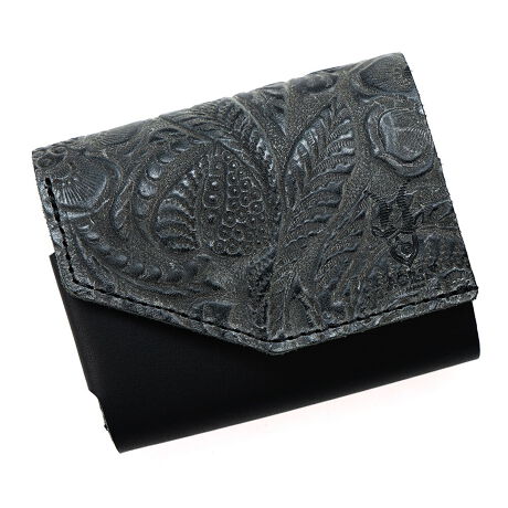 [^:0501-ru]yAGILITY affa(AWeB Abt@)zZRpNgȎO܂złBtbvɂĖ{̂cɊJƁA(O)ɂ̓{bNX^KꂪĂ܂Bg[ɊĴŏK₷AނłKނ悤ɓ邱Ƃł܂(Kzőe15x)BKꗠɂ̓J[h1`2|PbgĂ܂Bzɂ̓J[h5x܂Ƃ߂ē|PbgĂ܂B|Pbg̗e͂ӂ܂ԂāAɐ^񒆂ɂ̓XbgĂ̂ŕ̃J[hĂoꂵ₷\ɂȂĂ܂B̎D̃Xy[Xɂ10x̎[ł܂BK|PbgƃJ[h|PbgDŕݍނ悤Ȍ`ɂȂ̂ŁADɐ܂ڂɂṽXgXɂȂ܂B{̌둤ɂ1̃J[h|PbgtBICJ[hȂǂĂƁAꂽ܂܃^b`ł֗łB[i:05018108,05018714,05018778]yfނɂāzFlower Embossed - t[G{X(riX)^jł₵LbvɁAnc̐vHŉFĂt[̌^^iG{XjvłB̏ɏnEl萁ŐߏグAɓnƂHŔptB̂A^ɗ̊Ă܂BgĂƉAw[FɕωĂGCWO߂܂B@Bł͂ȂEl̎ŐFAHĂ̂Ō̍܂ꂻꂪƂȂĂvłB