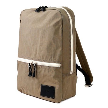 [^:0796-zn]yAGILITY affa(AWeB Abt@)z@NbNJWArWlXgX^CbVȒ`bNłByEkHiCgpAAEghAeCXgȂvƂ̑ǂlȕ͋CɎdグ܂BĂ傫Ȃ悢TCỸjZbNXbNłBʏA4TCYbNɔ׉iĂ̂ŏcX^CbVȃC[WɎdグ܂B{̃Ci[wʑɂA4TCY̏ނ13C`̃m[gPCNbVޓ̃|PbgĂ܂Bɏނł鏬|Pbg2A𑕒łtbNt̃e[v1Ă܂BCi[TChɂ500ml̃{gĂĎ[łd؂肪ĂA{̃t@Xi[̃TChJ΃hNoł悤ɁAt@Xi[d؂̍߂ɐݒ肵Ă܂BʊOɂ̓t@Xi[|PbgĂAzpXP[XȂǏȏ̂Ă̂ɕ֗łB̃|Pbg͏㕔܂łȂĂ̂Ő܂肽ݎPȂǂ܂Bwʑɂ߂̈ʒuɃt@Xi[|PbgĂAX}[gtHɂē鍂ݒɂ܂BV_[xg̓NbVޓȂ̂ŒԔwĂĂɕׂÂ炭ȂĂ܂BV_[xg̓AWX^[Œ߂\ŁA]xg͂ԂȂ悤ɃXgbp[p[cɗ߂ĂƂł܂ByfނɂāzSalt Shrinking Nylon - kHiC -kH{Aâ悤ȃhCȃ^b`̃ViCłBkHƂ́A@ۂȖiŖc邱ƂŎɖc݂A@ۂ̑̐ς邱ƂŁA̕nkŋl܂悤ȕ dグ邱ƂoHłBn̖xグ邱ƂŁAʏ̃iCx܂B^XH(QȂӂƏ_炩Ȏ̎)gpĂAȃCNȎdオŔẑ悤݂܂AƂĂŷłB܂AH{Ă̂ŐH\ʂ藎Ă܂BiĤ܂܂ɂĂƐnɟݍł܂Ƃ܂̂ŁAGꂽۂ͌y@ĂBj