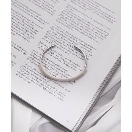 [^ԁFBVZ11800]yl̏ɂ߂ȃVvoOBzyfUCEVGbgzgĥtFCNU[ANZg̃oOłBVvɂĂd˕t1{ƂĂg񂹂܂B}eŗ߂dlȂ̂ŒEȒPɂł܂ByfށztăX^COɃvXtFCNU[ByJ[zi`őlȂ݃J[B摜̏i̓TvłB ۂ̏iƎdlAHATCY኱قȂꍇ܂B