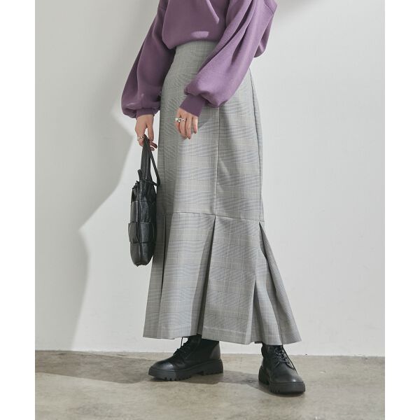 女性らしさを引き立つ、チェックアソートマーメイドスカート